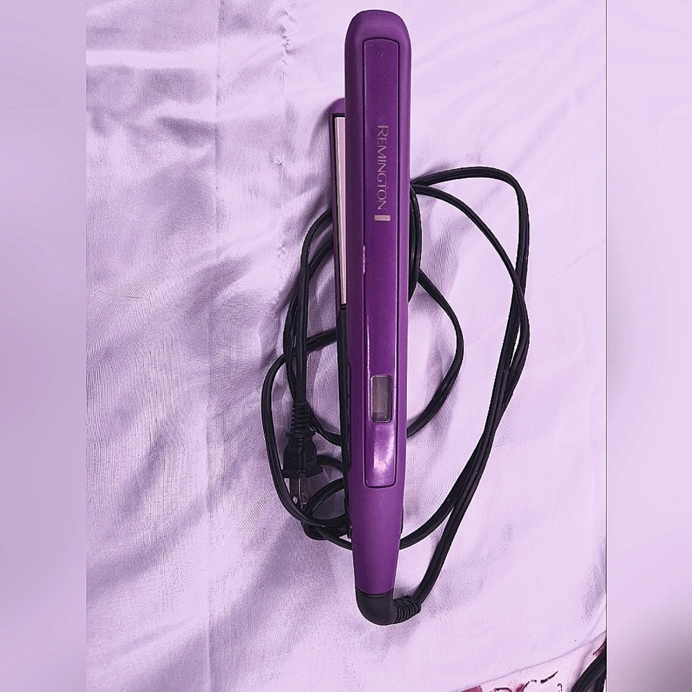 Remington Hair Straightener